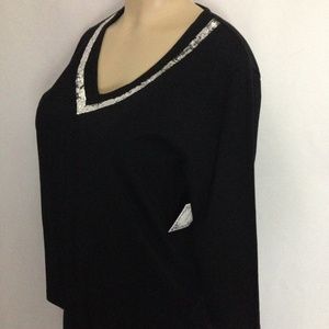 TantrumsTop M  Black Sequin V Neck New